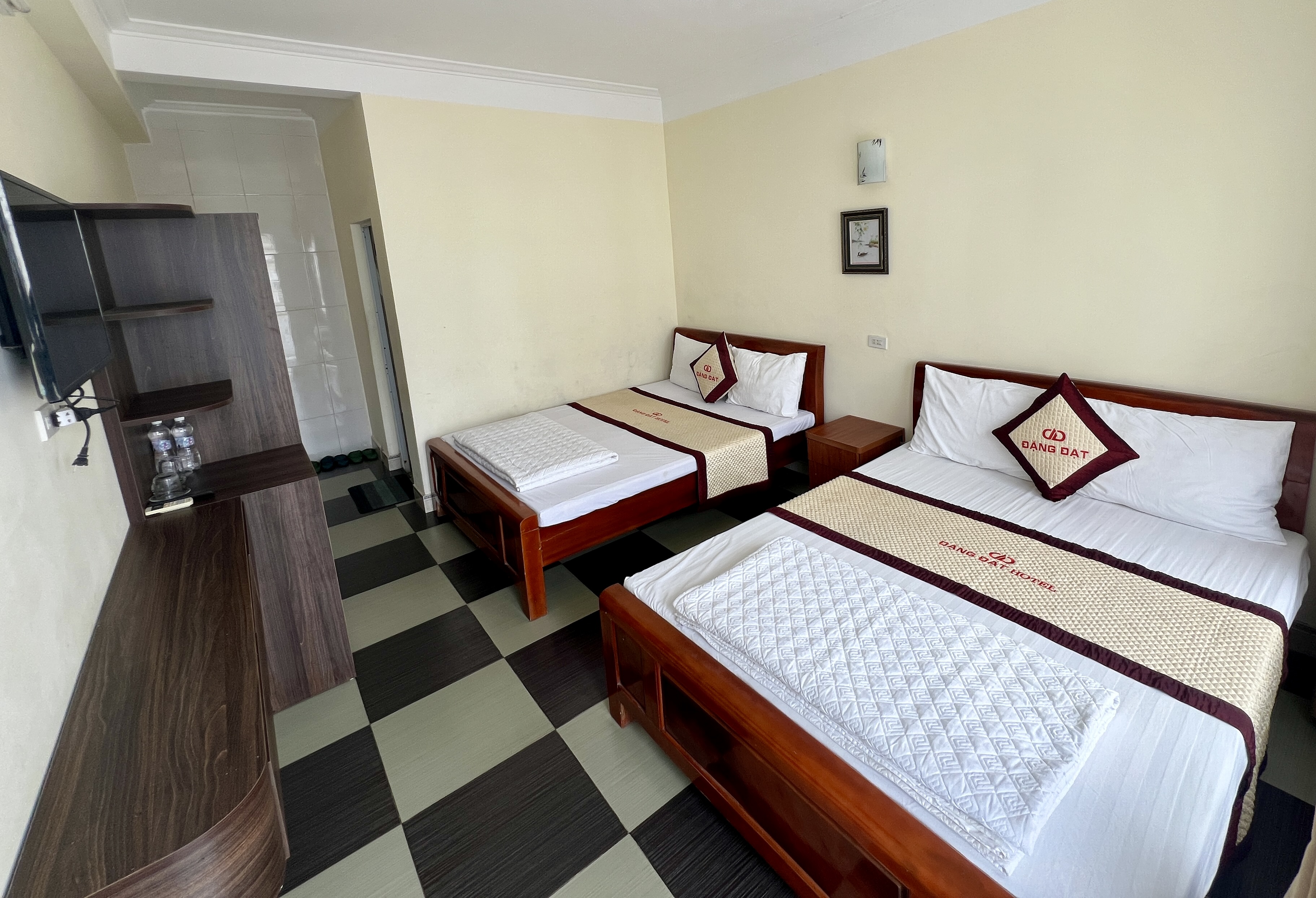 Khách sạn Đặng Đạt 2