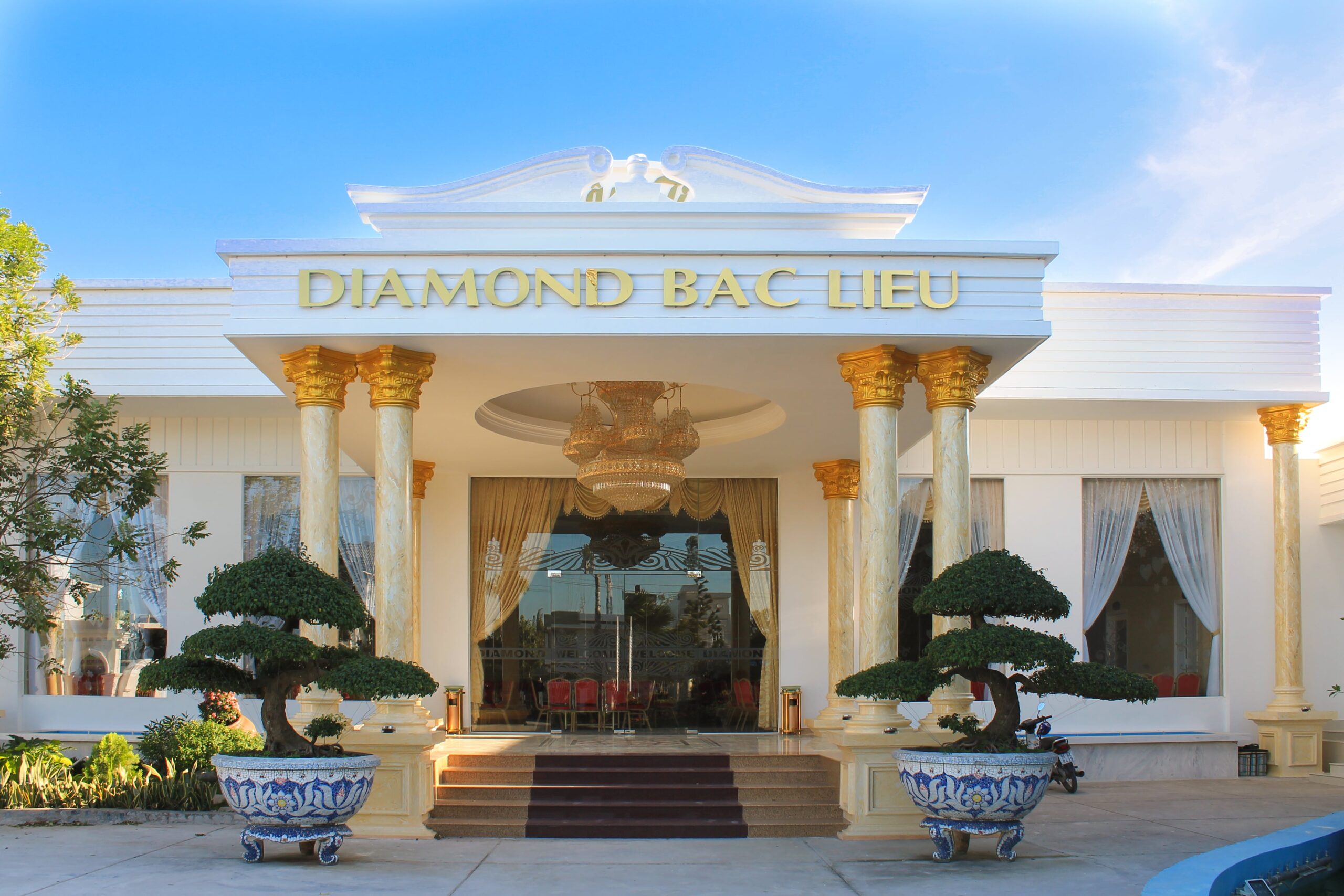Khách sạn Diamond Bạc Liêu