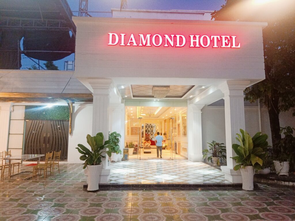 Khách sạn Diamond Bạc Liêu 4