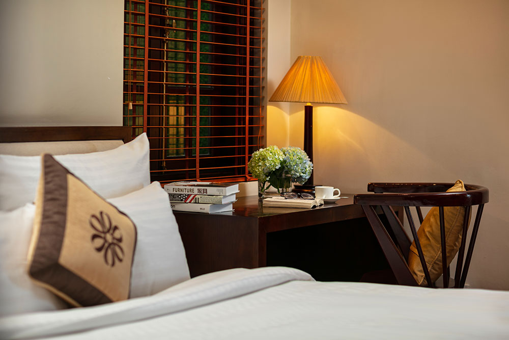 KHÁCH SẠN EMERALD HOTEL HÀ NỘI 5
