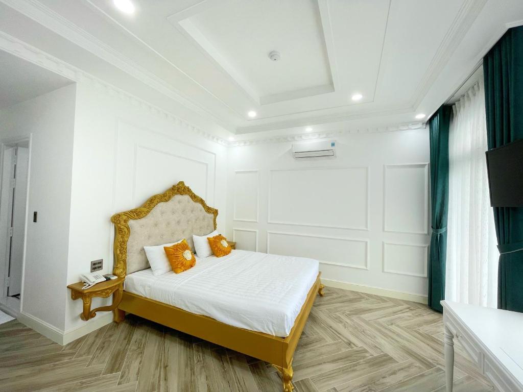Khách Sạn Paris Hôtel & Café 3