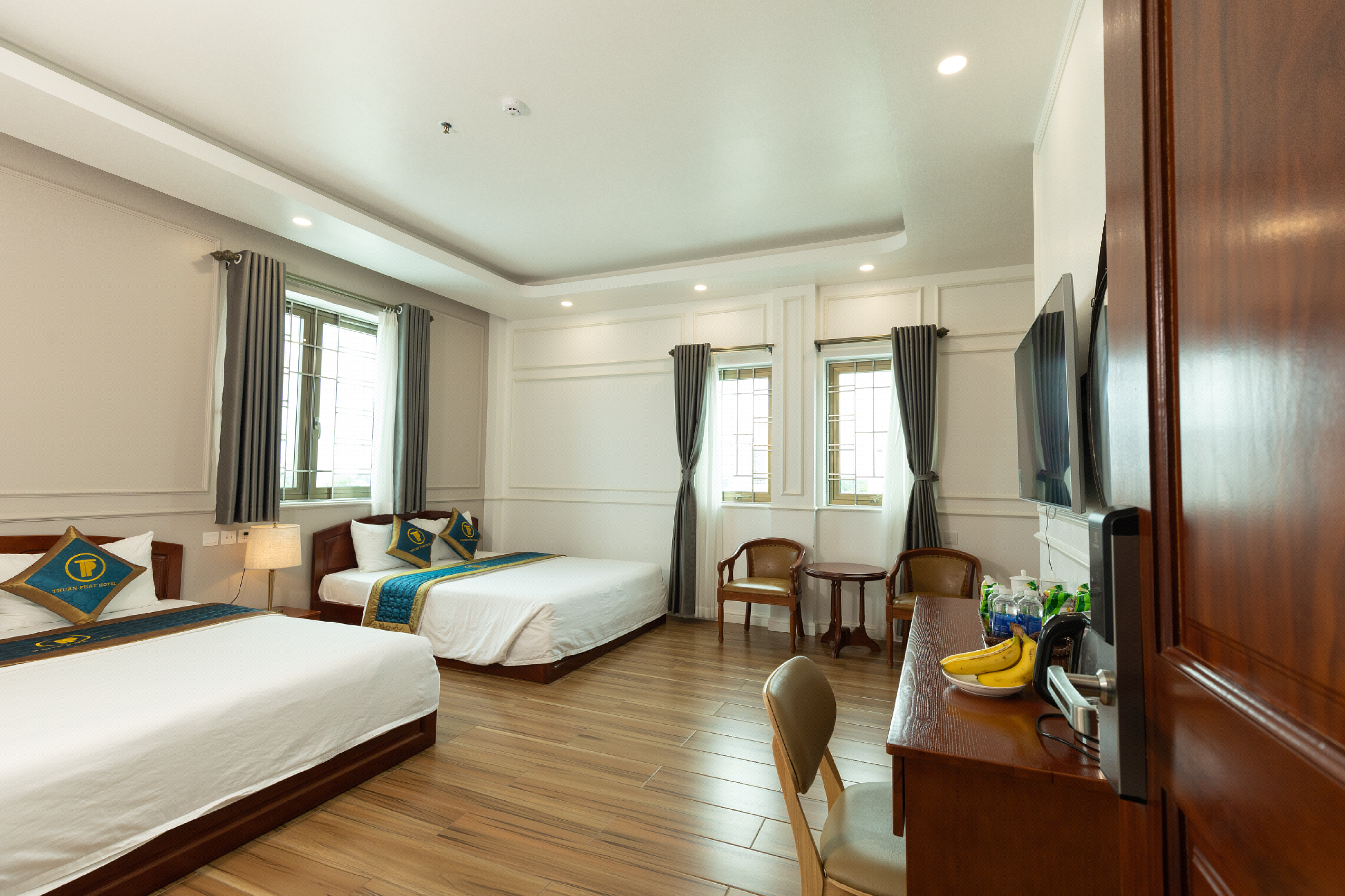 Khách Sạn Thuận Phát 5