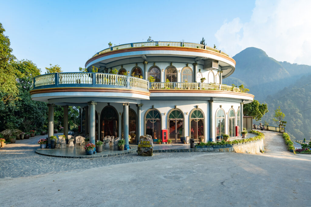 Khu du lịch Cổng Trời Ô Quy Hồ 3