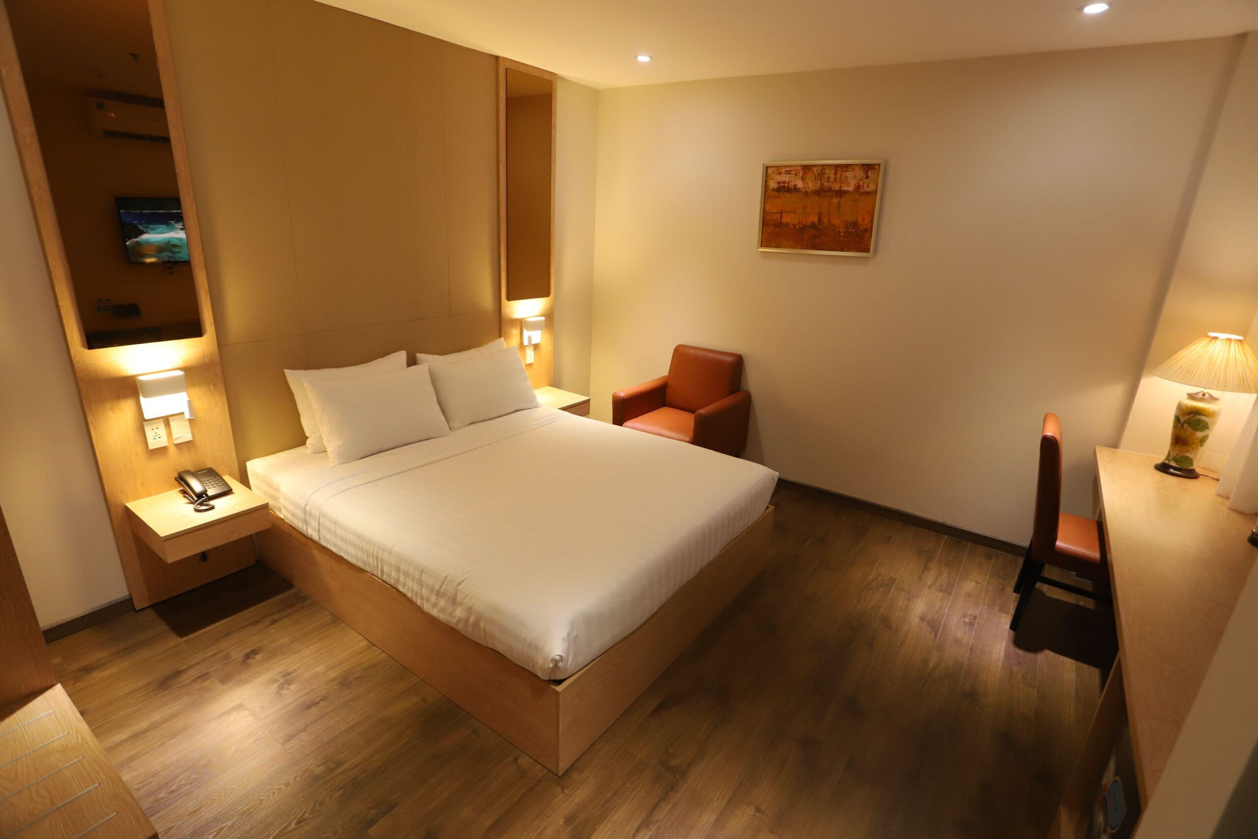 Lanura Apartments and Hotel 5
