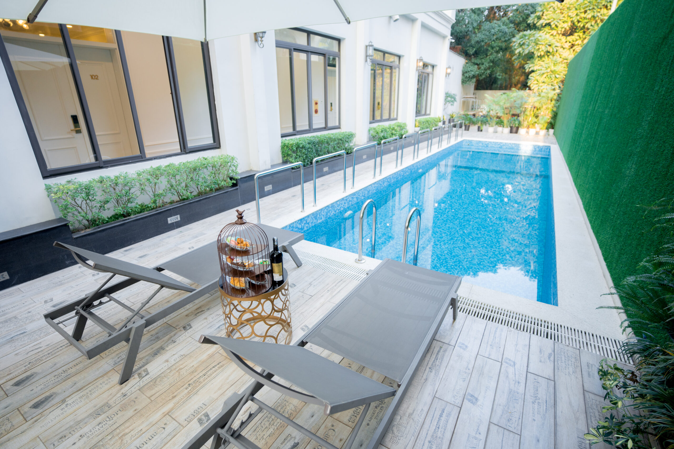 Le Haute Hotel 2