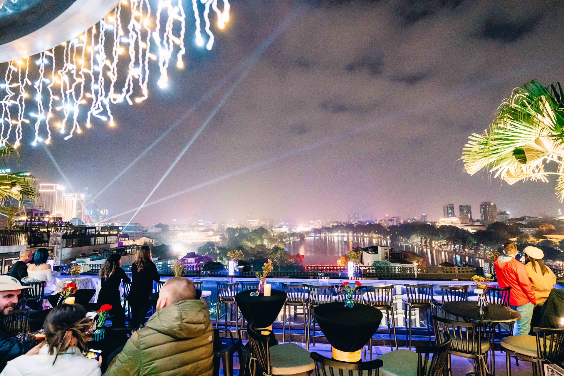 Lucien Hanoi Lakeside Hotel & Rooftop 4