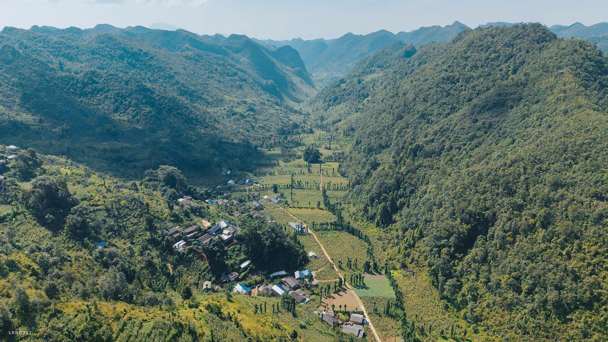 Ma Pi Leng Horizon Hostel - Tour & Motobike rental 5