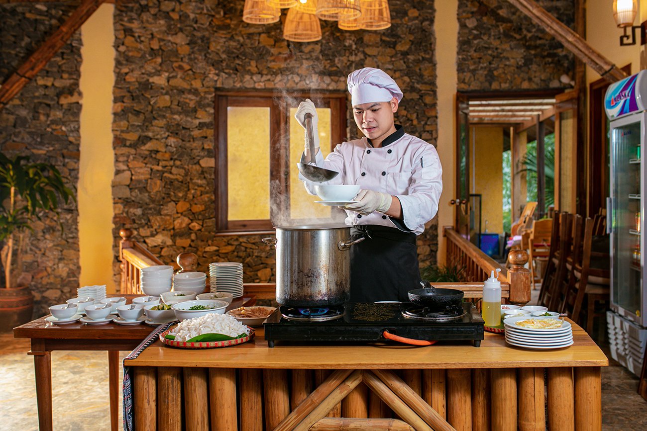 Mai Chau Hideaway Lake Resort 3