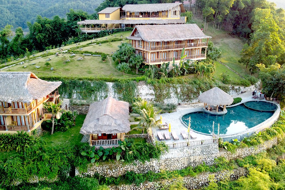 Mai Chau Hideaway Lake Resort 5