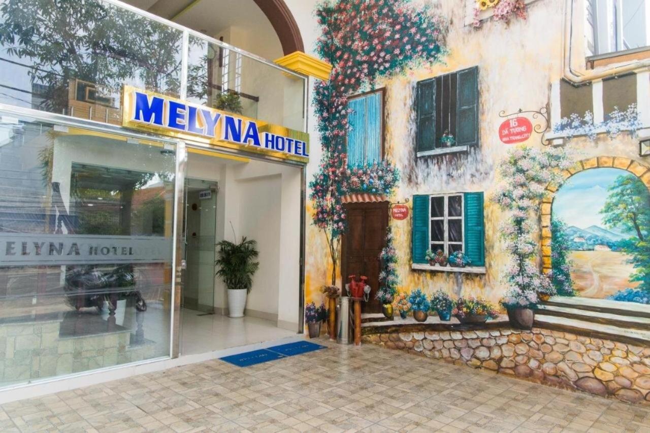 Melyna Hotel Nha Trang Beach