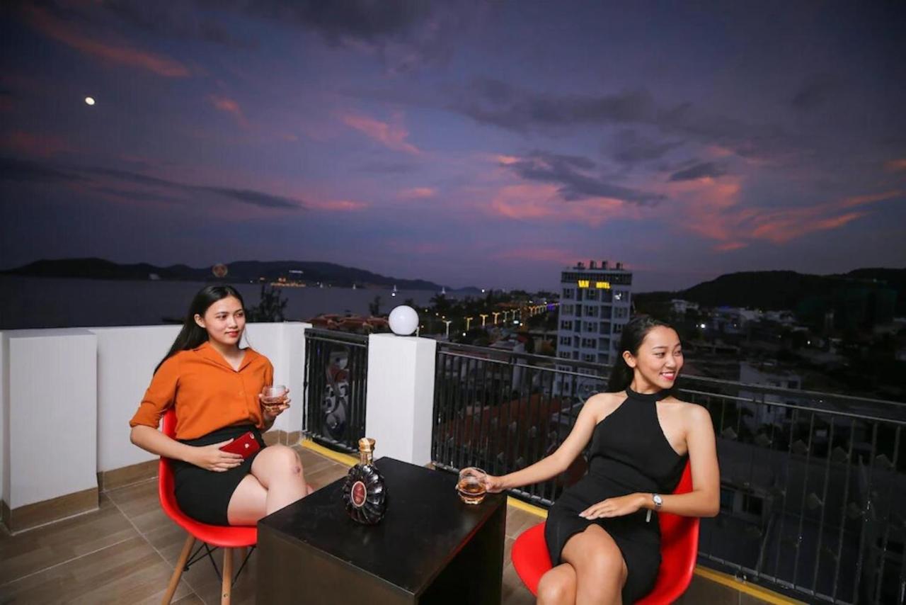 Melyna Hotel Nha Trang Beach 3