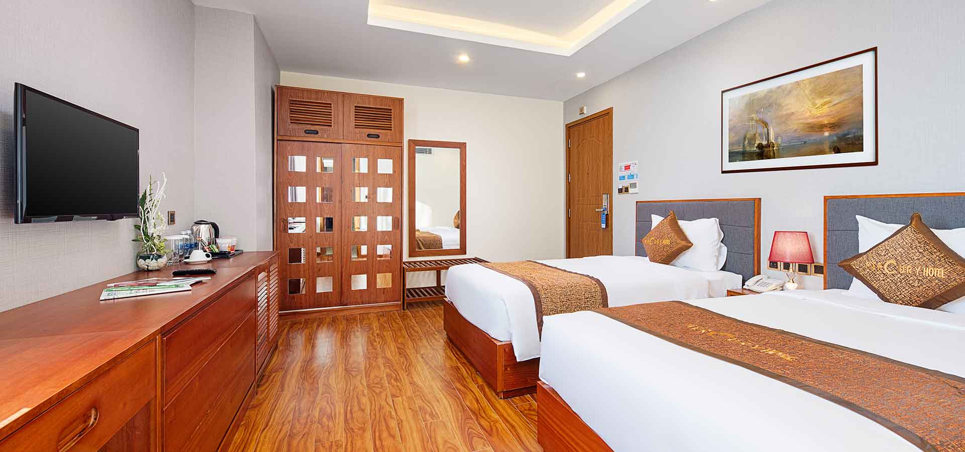 Mercury Boutique Hotel 2