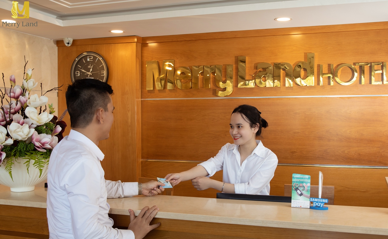 Merry Land Hotel 4