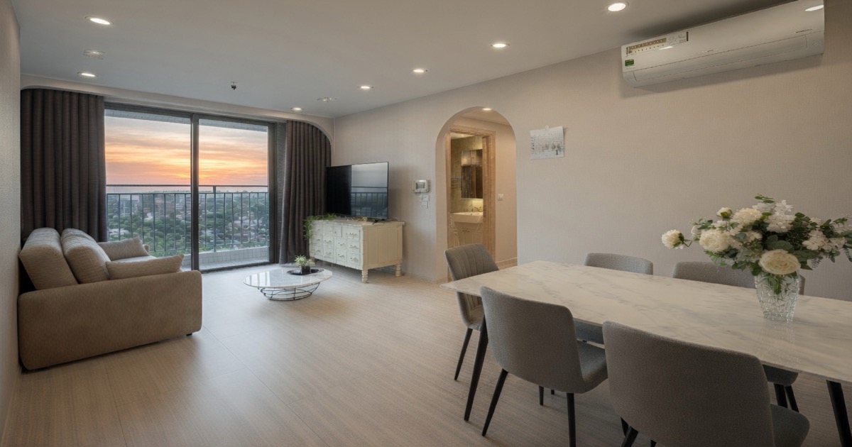 MKA Summerset Rivergate Residence