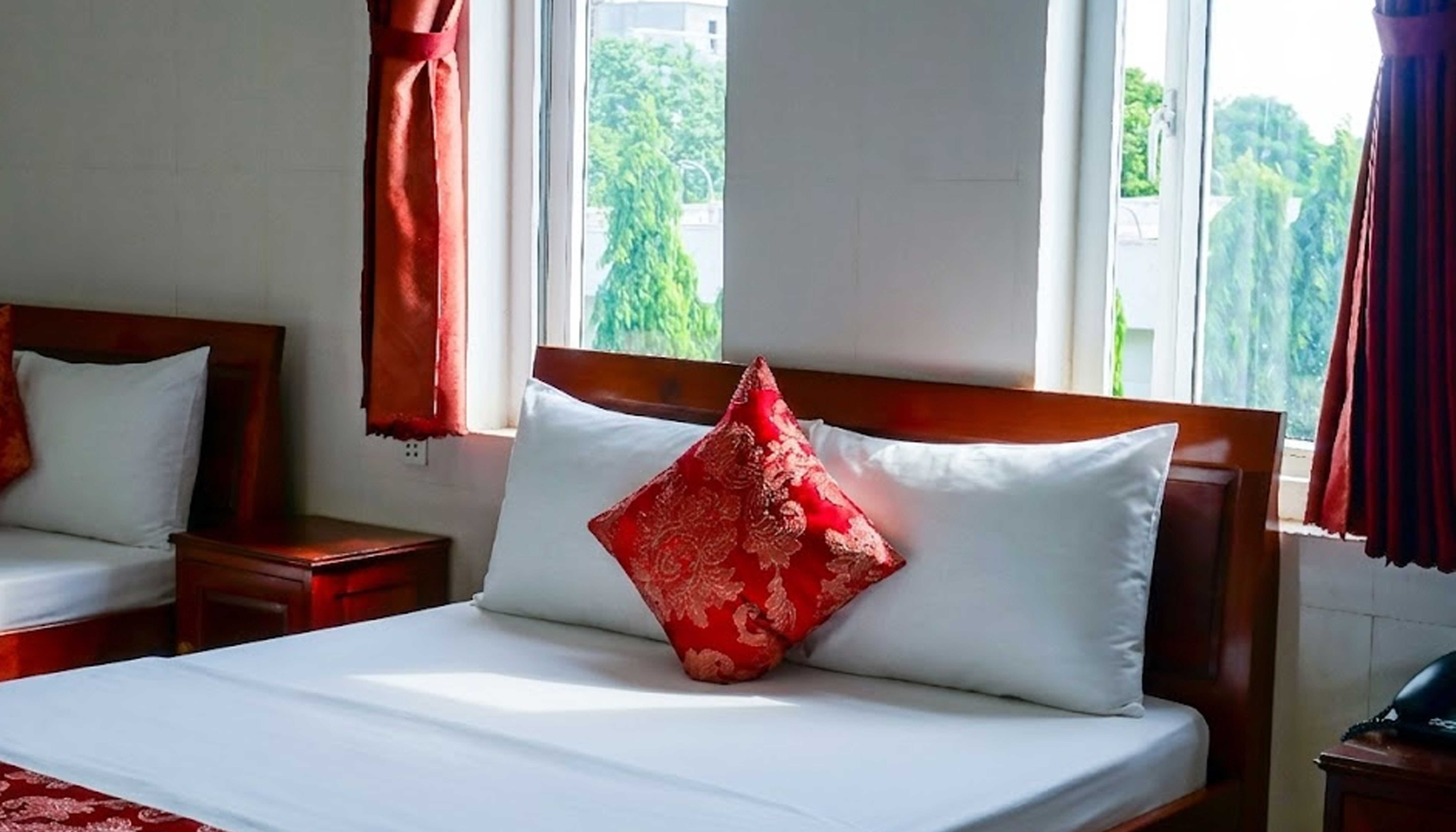 MY NGOC HOTEL