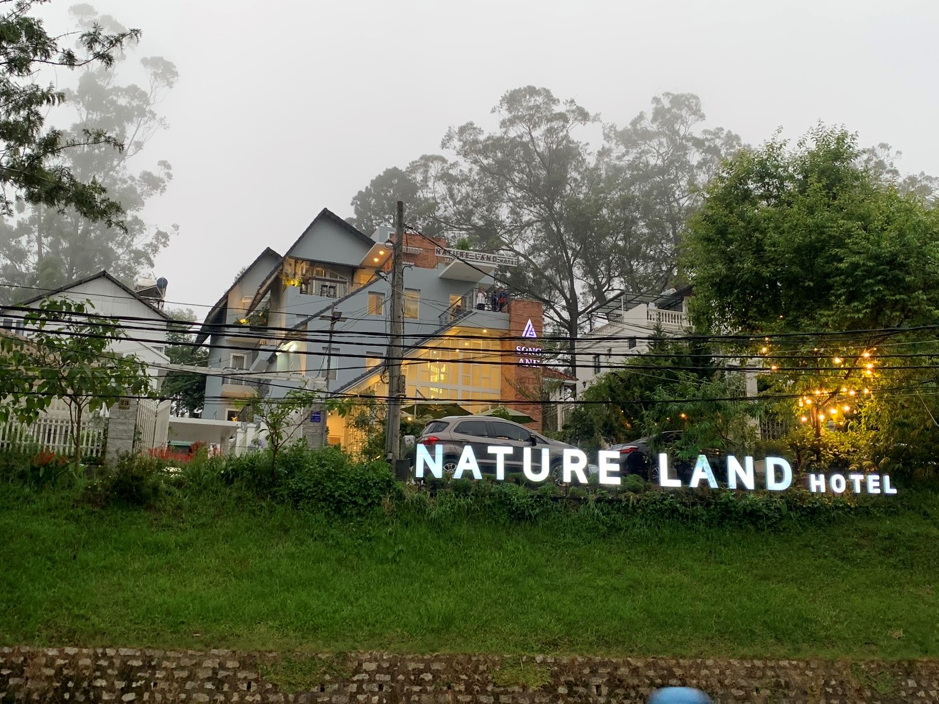 Nature Land Hotel