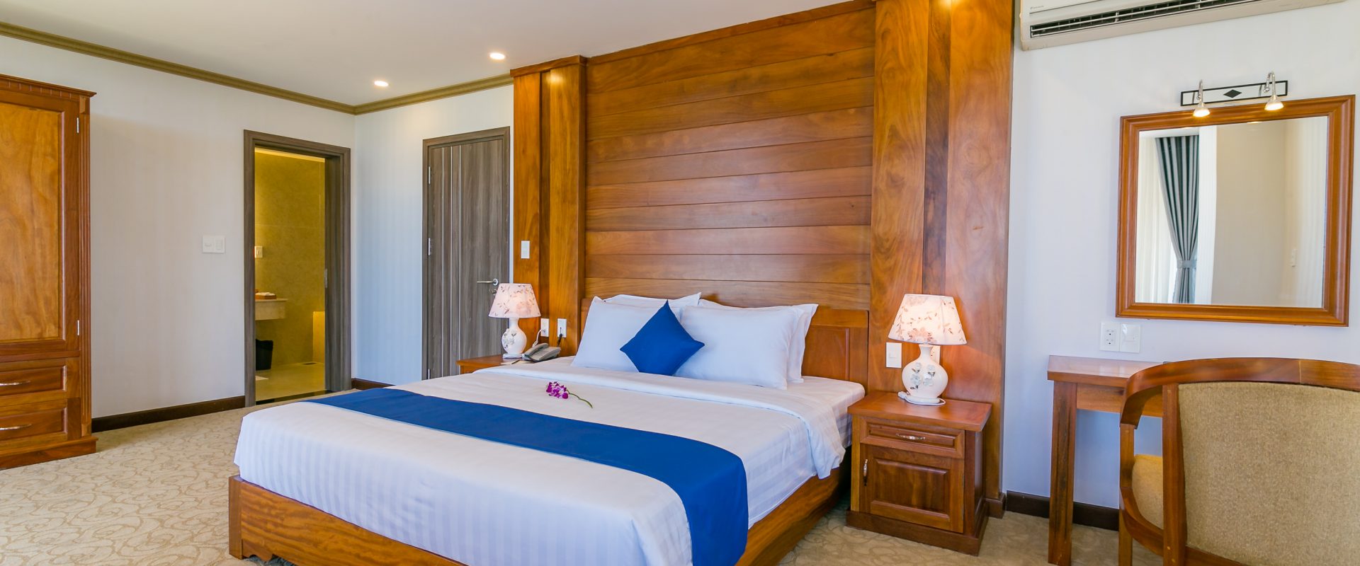 Navy Hotel Cam Ranh 4