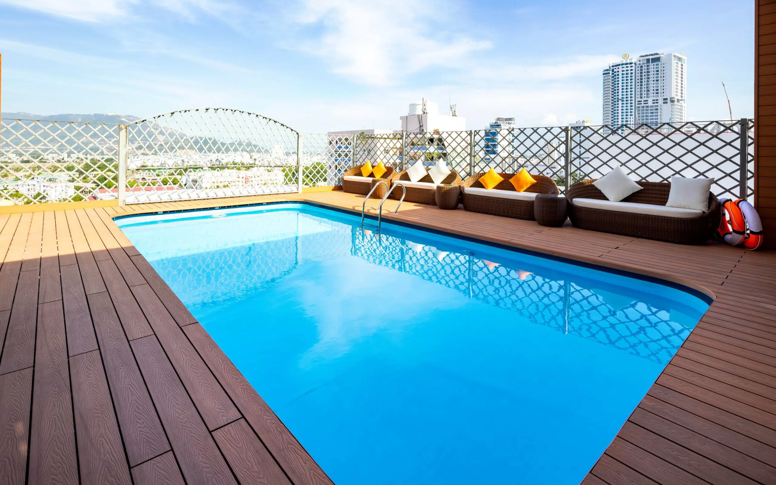 Navy Hotel Nha Trang 5