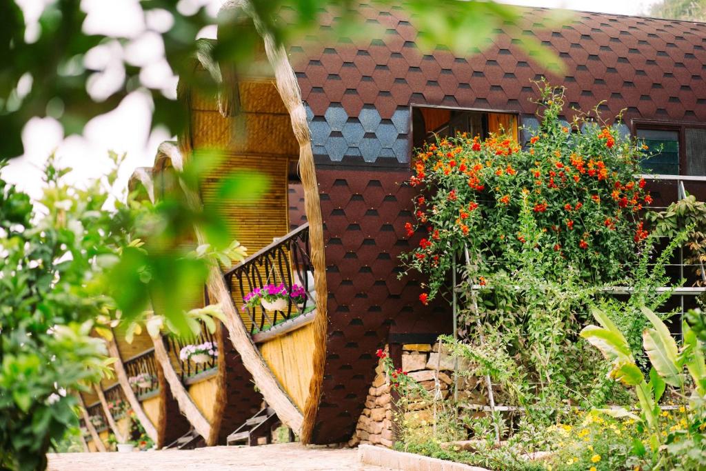 Ngô Gia Trang Resort Mộc Châu