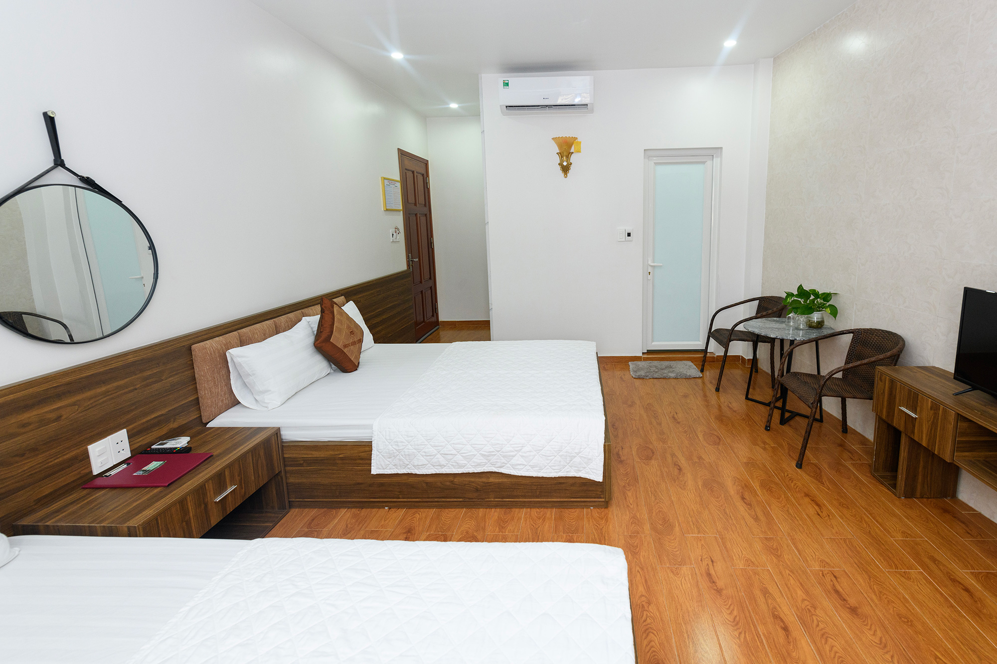 Ngọc Bích LUXURY Hotel 4