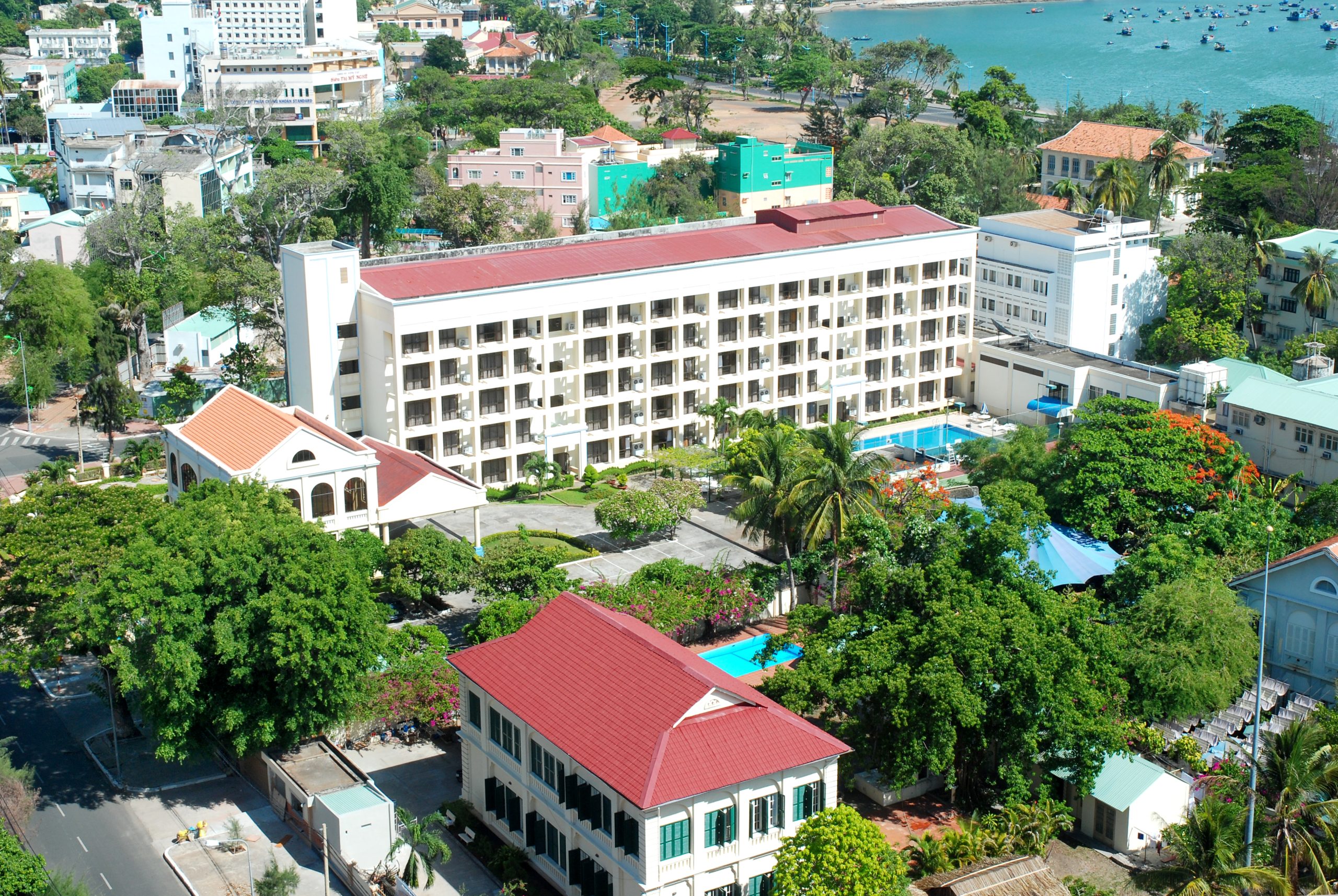 Ocean Sunrise Vung Tau Hotel & Apartment 2