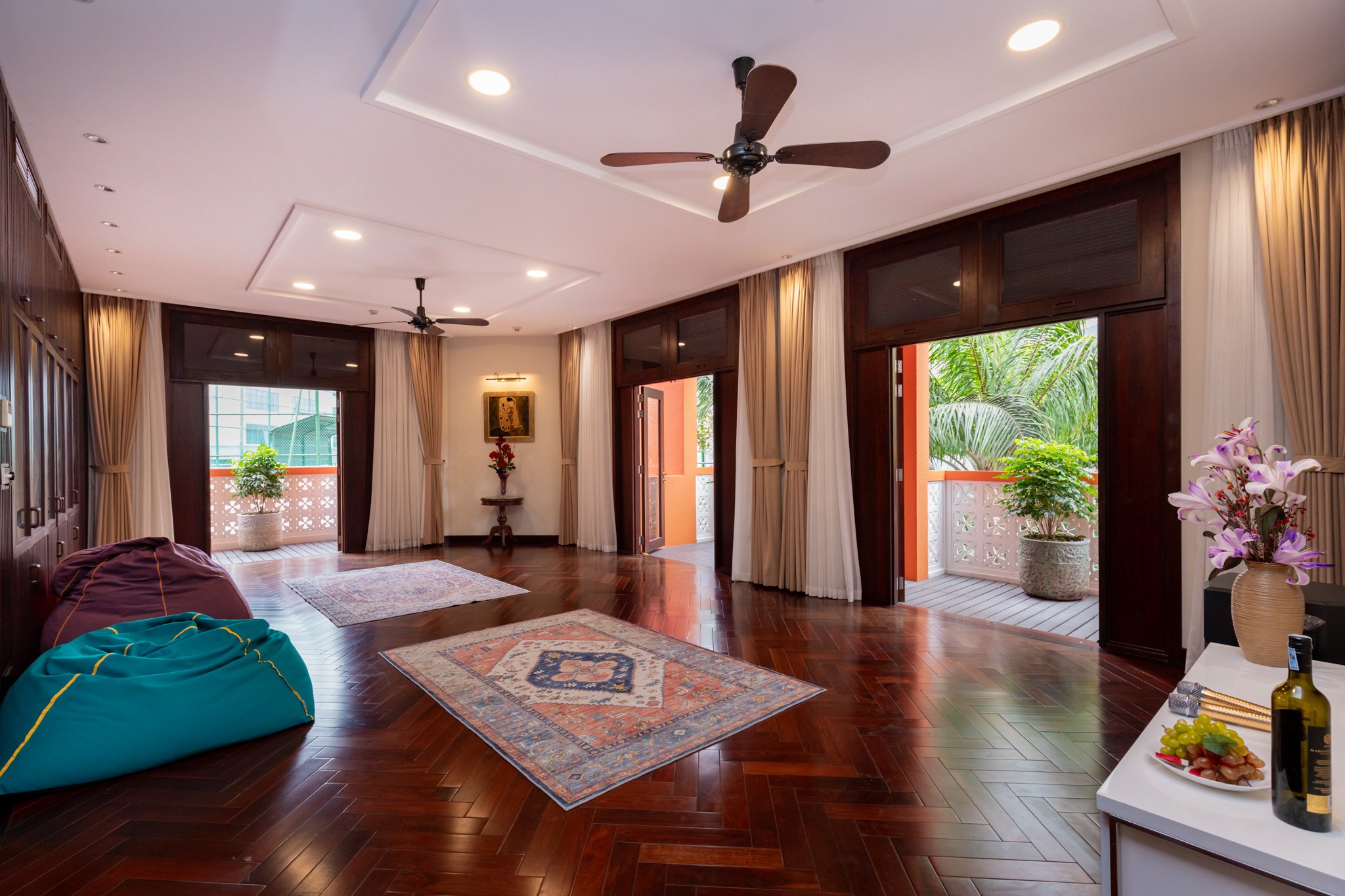 Orange Blue Villa 3