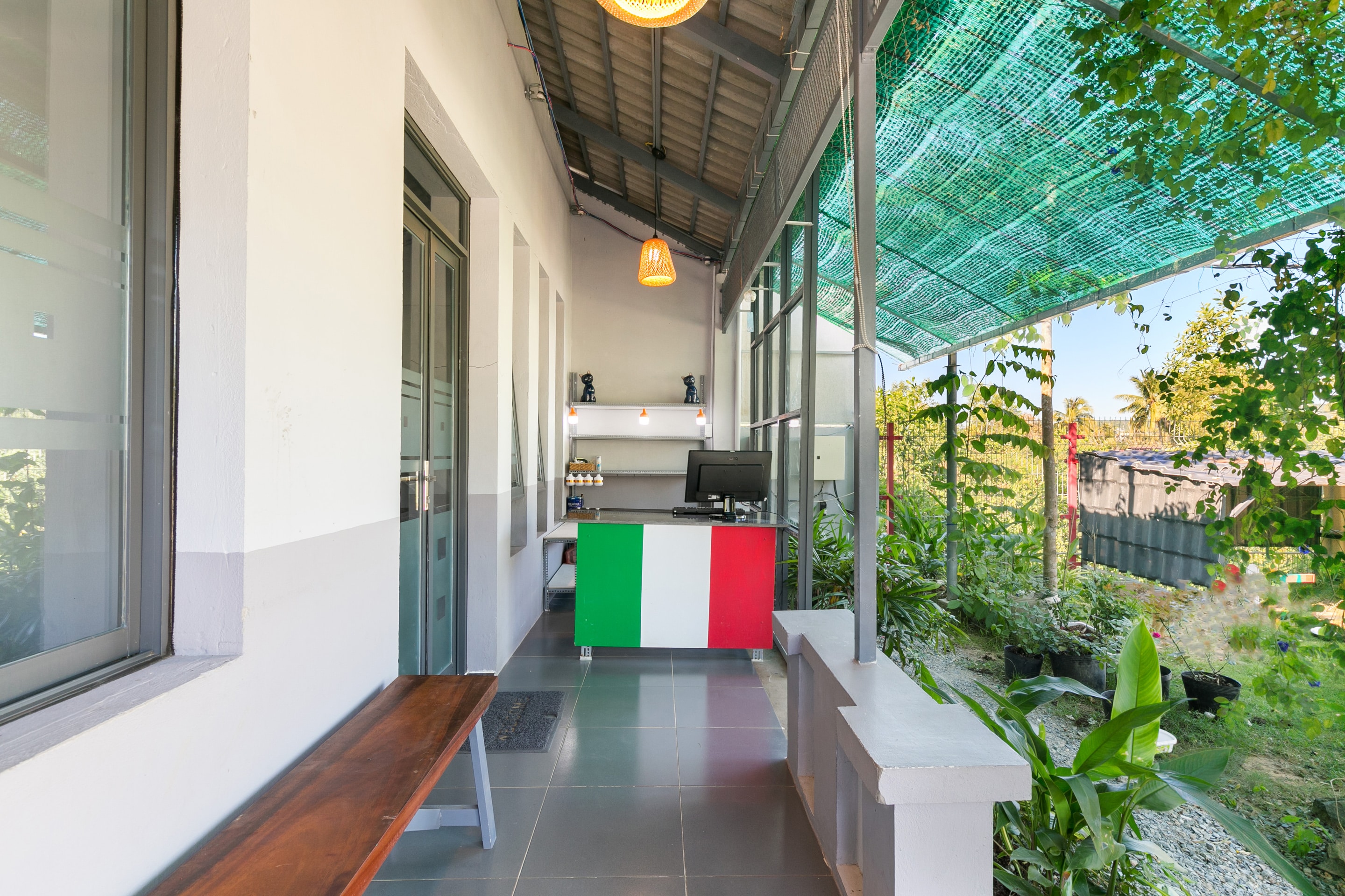 OYO 687 Colorful Home Stay