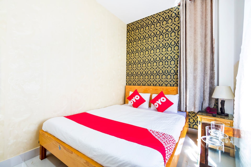 OYO 706 Thao Tram Luxury Hotel 2