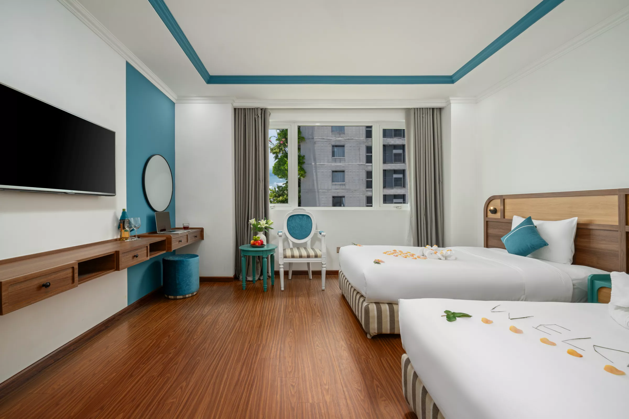 Paracel Beach Hotel 5