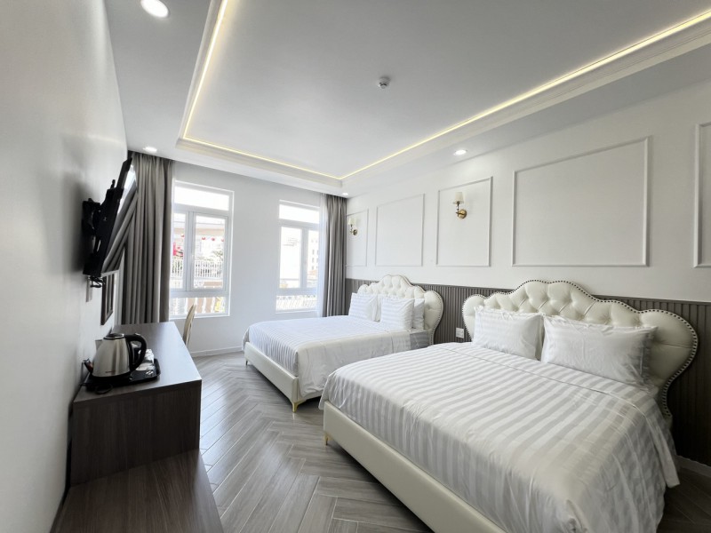 Paris Hotel 3