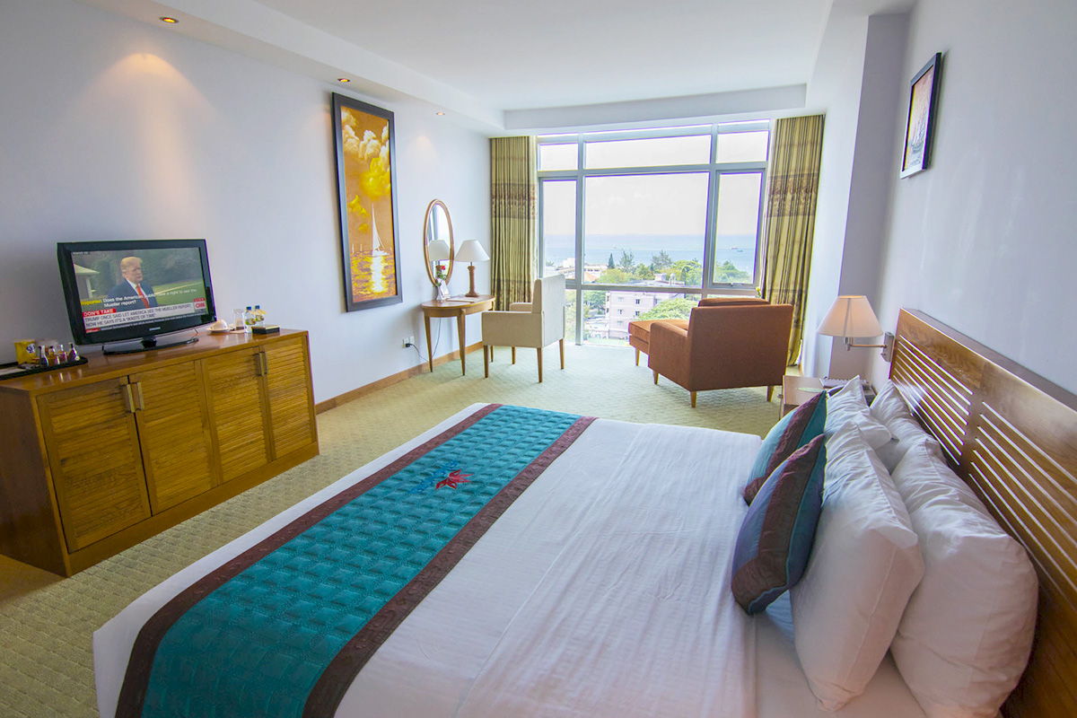 Petro Hotel 4