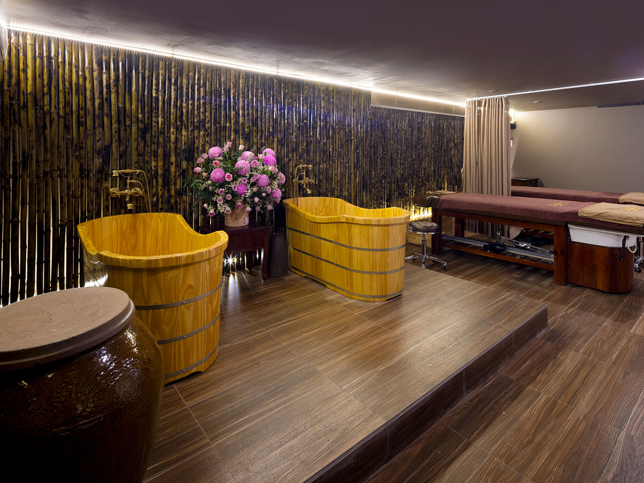 Pink Boutique Ben Thanh Hotel 3