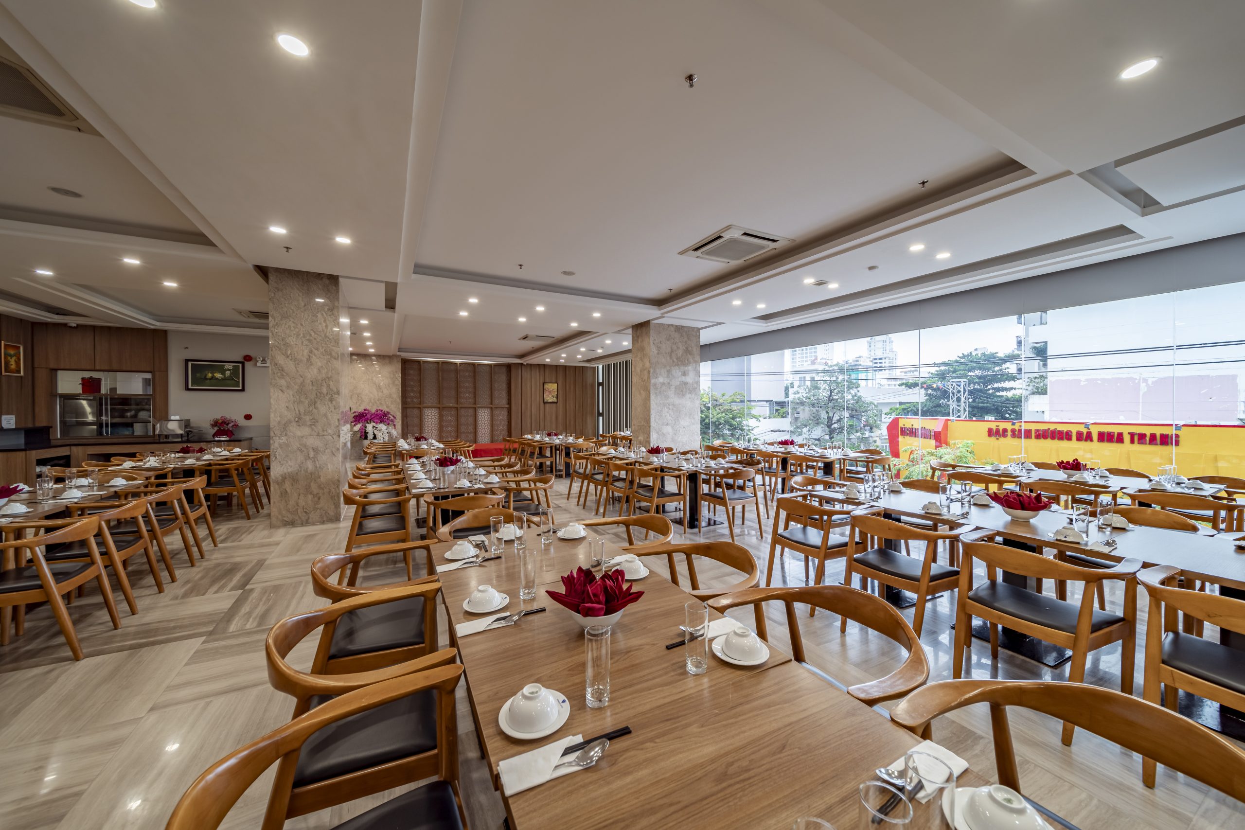 Poseidon Hotel Nha Trang 3