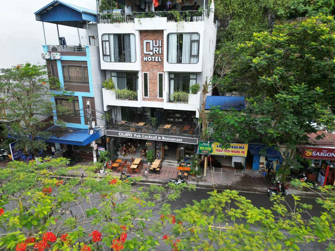 Quiri Hotel