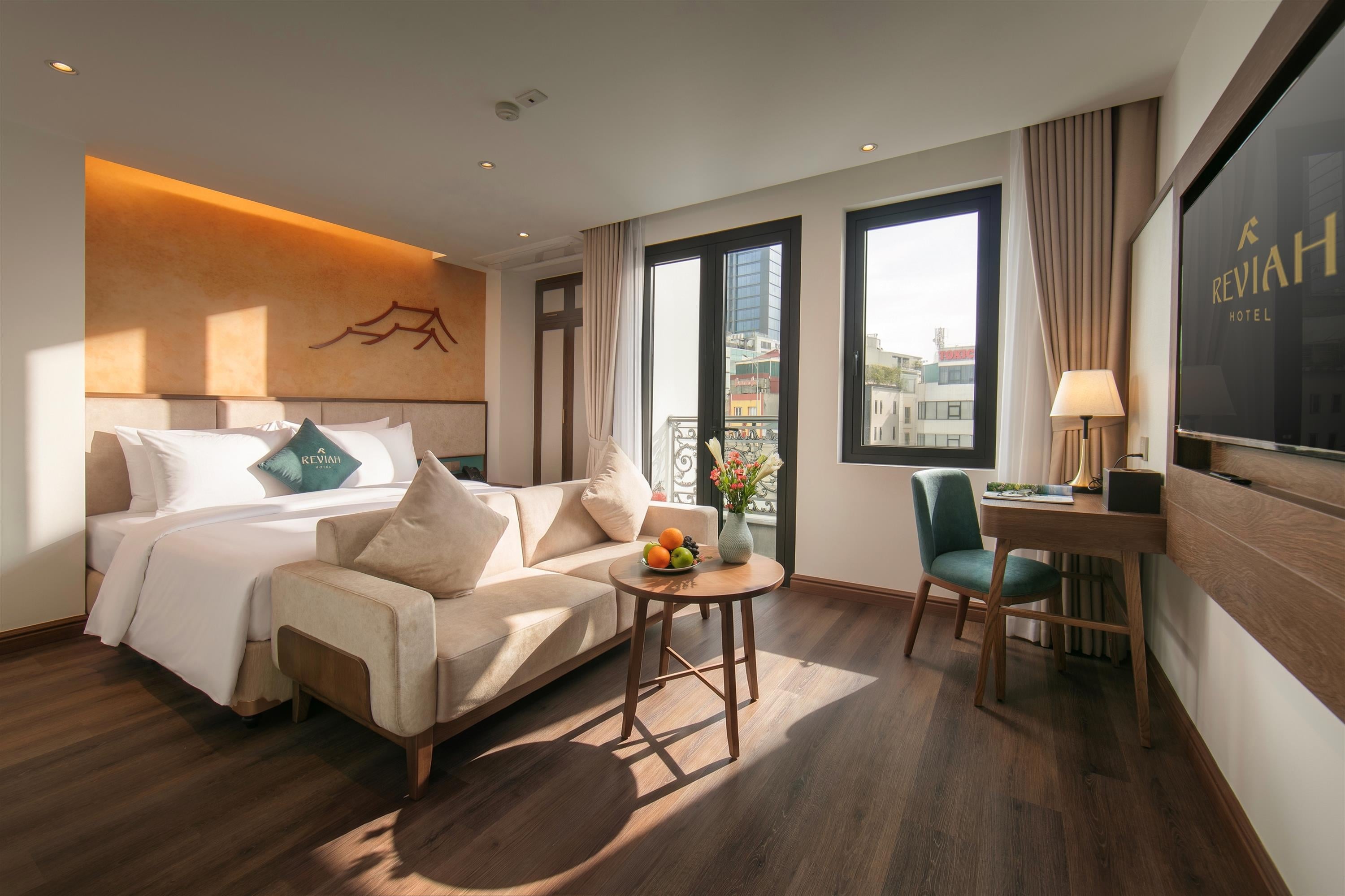 Reviah Hotel 5