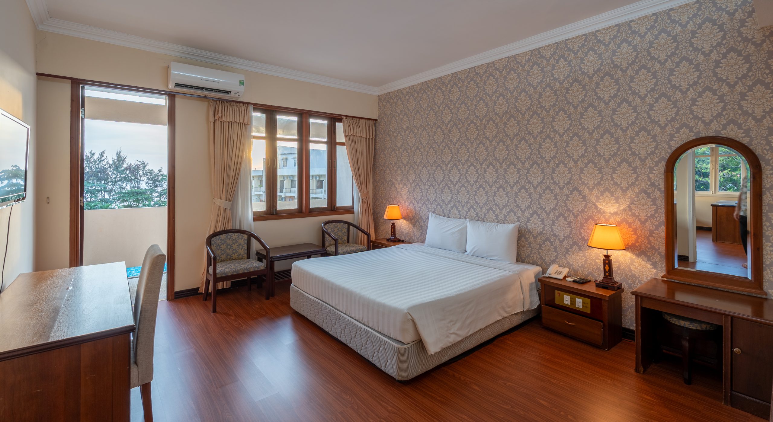 Rex Hotel 5