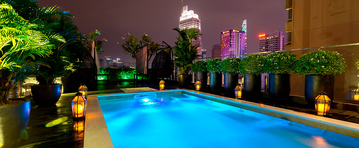Roseland Corp Hotel