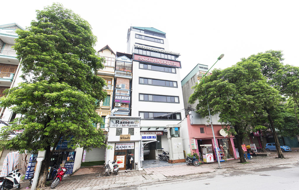 Sakura Hotel 3 2