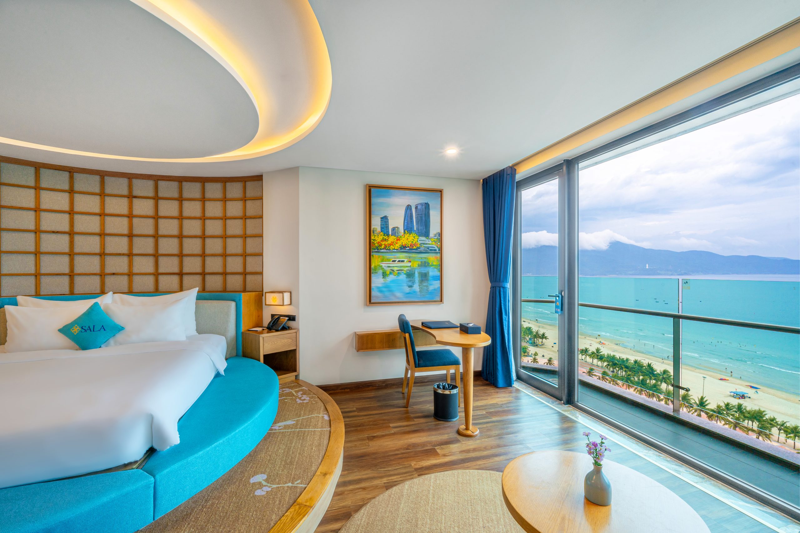Sala Danang Beach Hotel 2