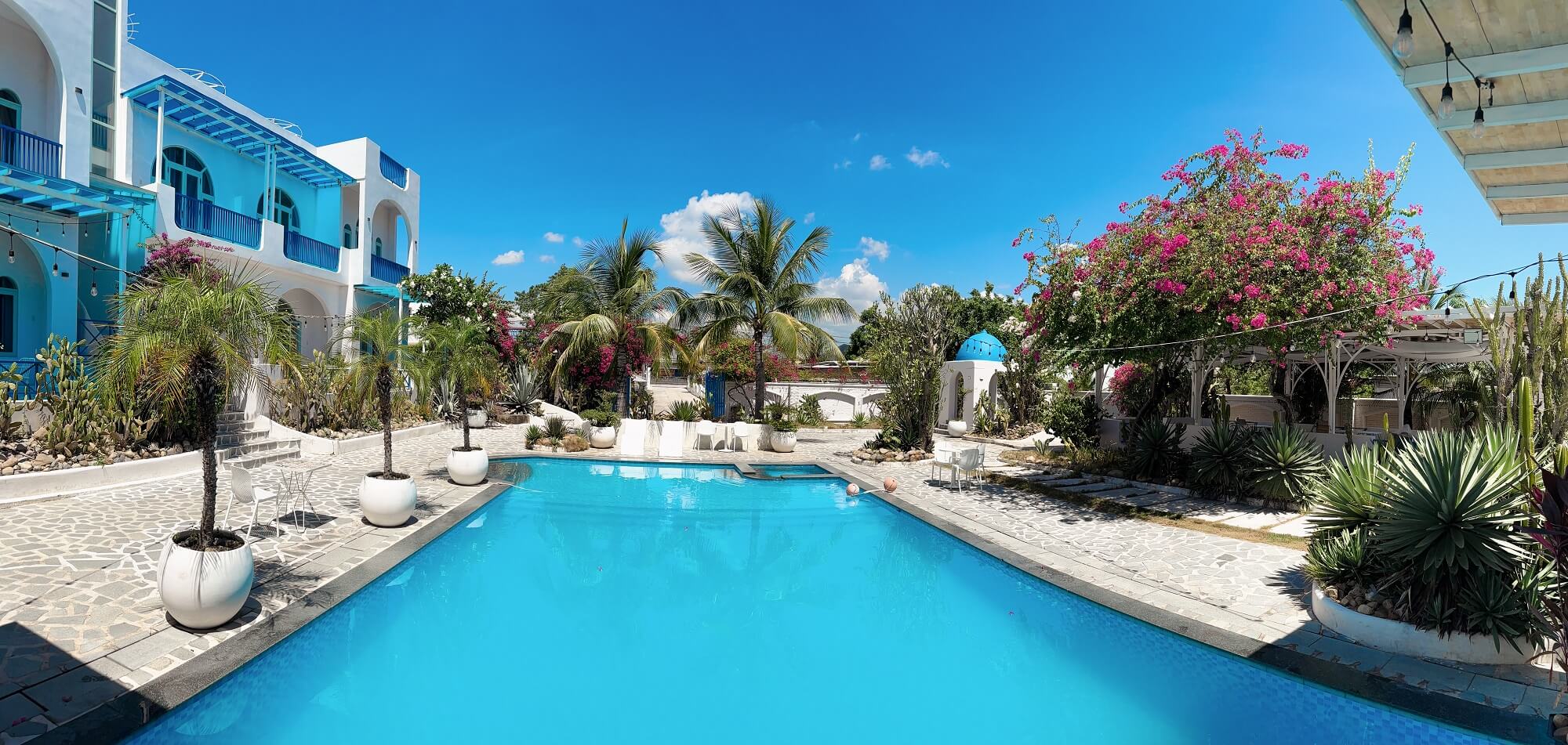 Santorini Villa Cam Ranh Hotel 2
