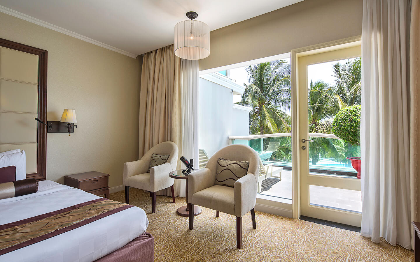 Sea Links Beach Hotel 5