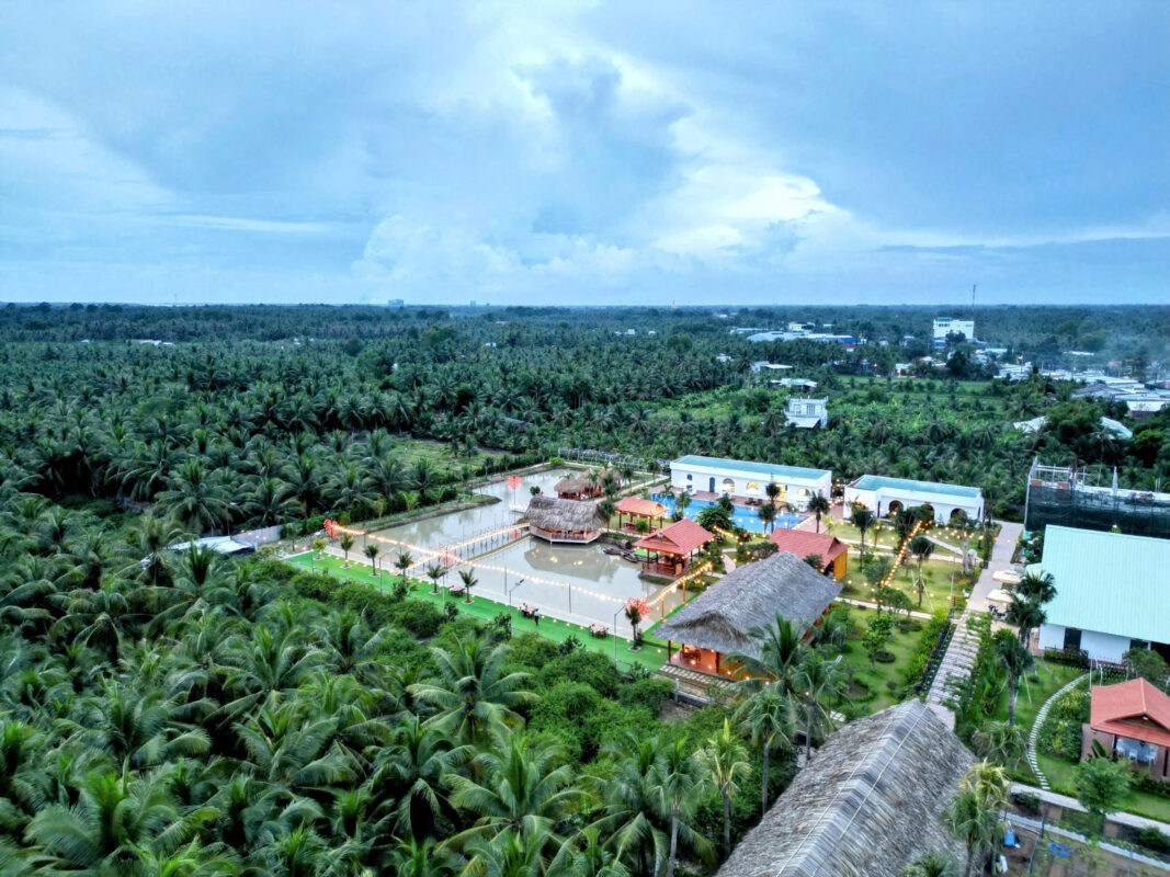 Sen Hong Town Bến tre