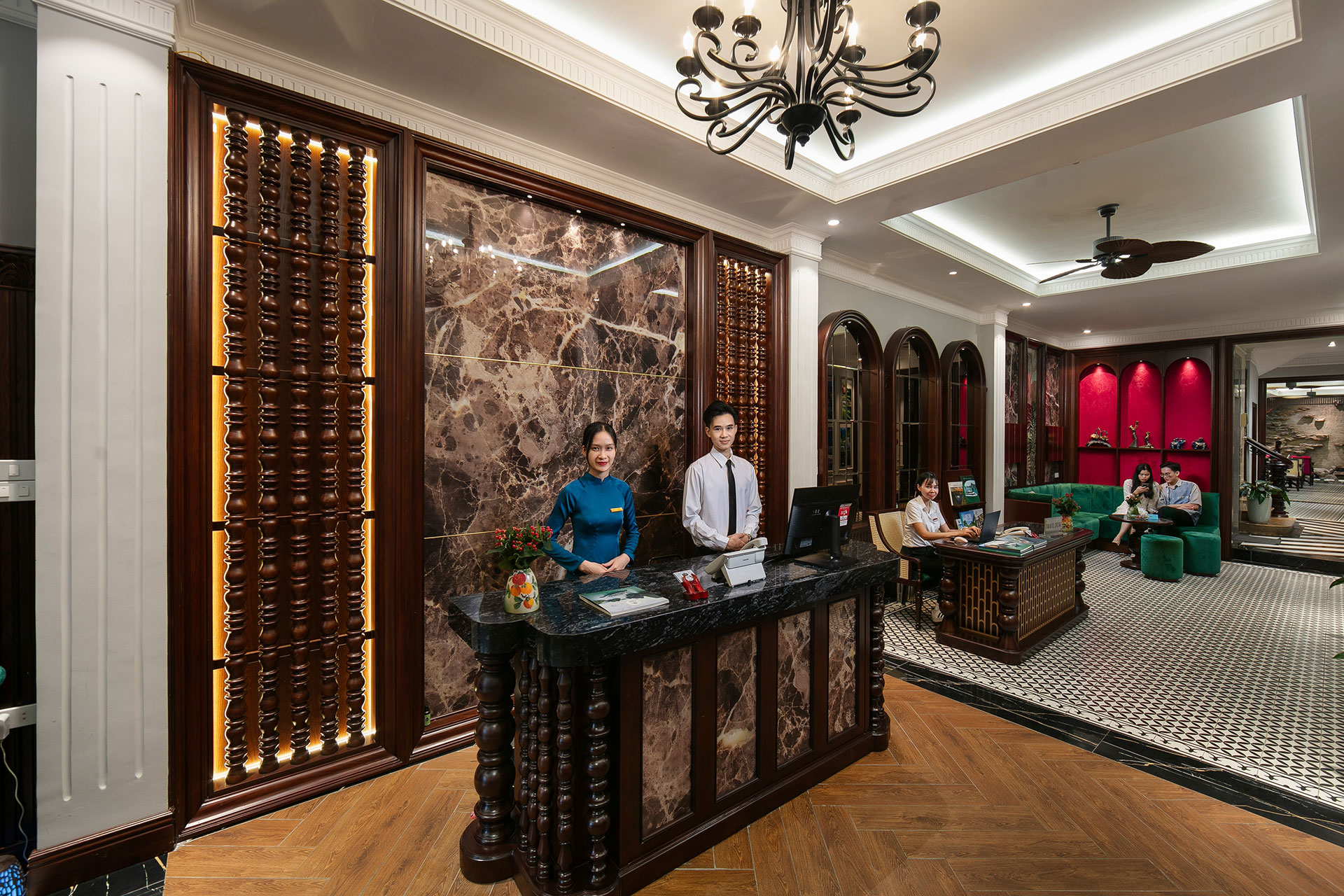 Serene Central Hotel 2