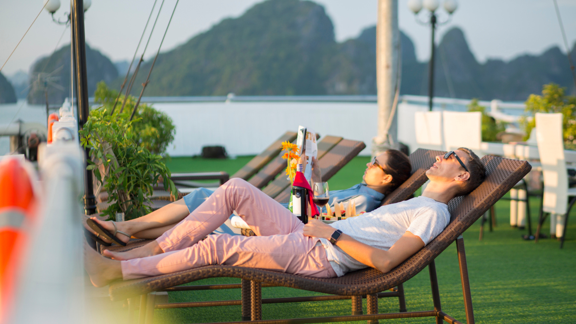 Signature Halong Cruise