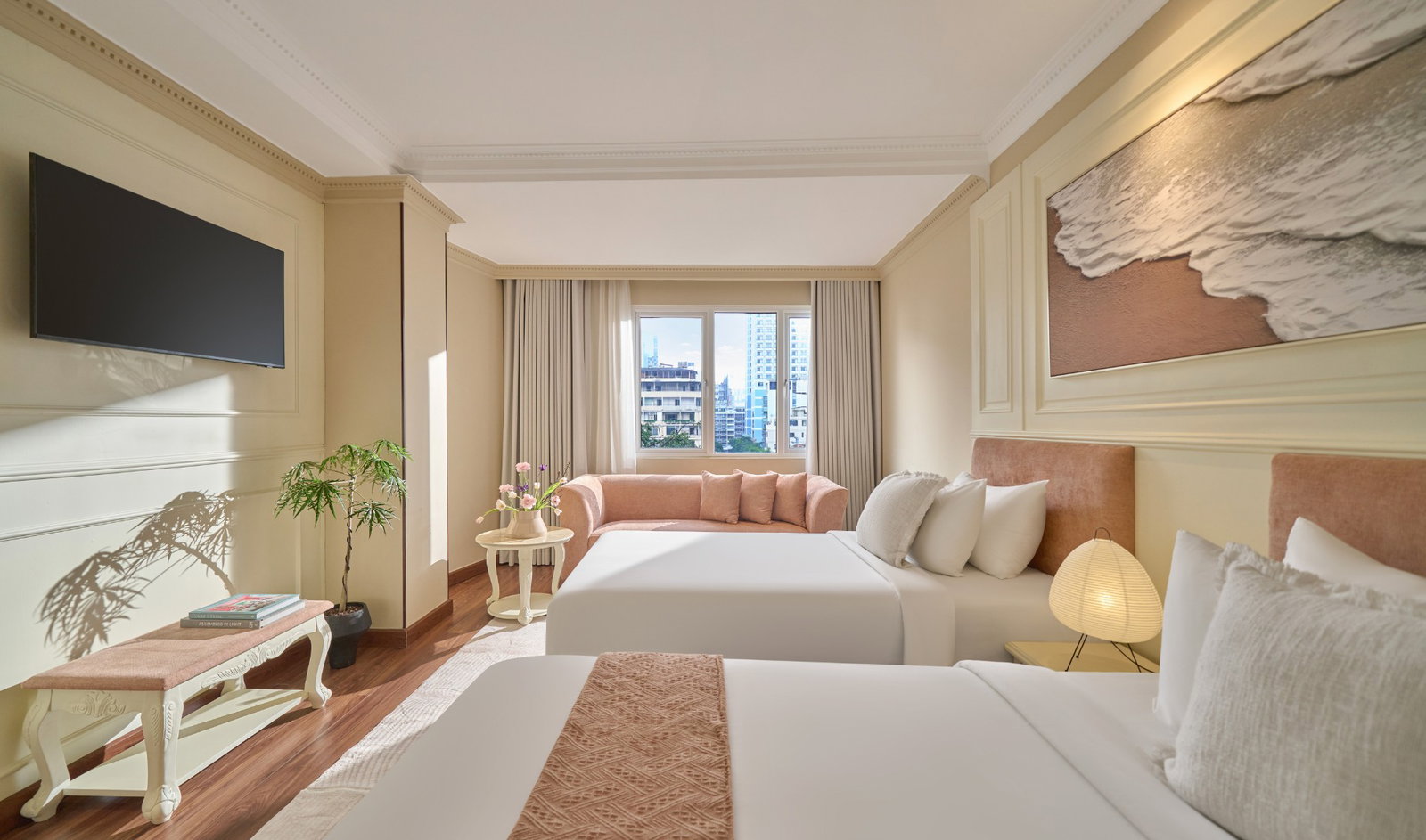 Silverland Jolie Hotel 4