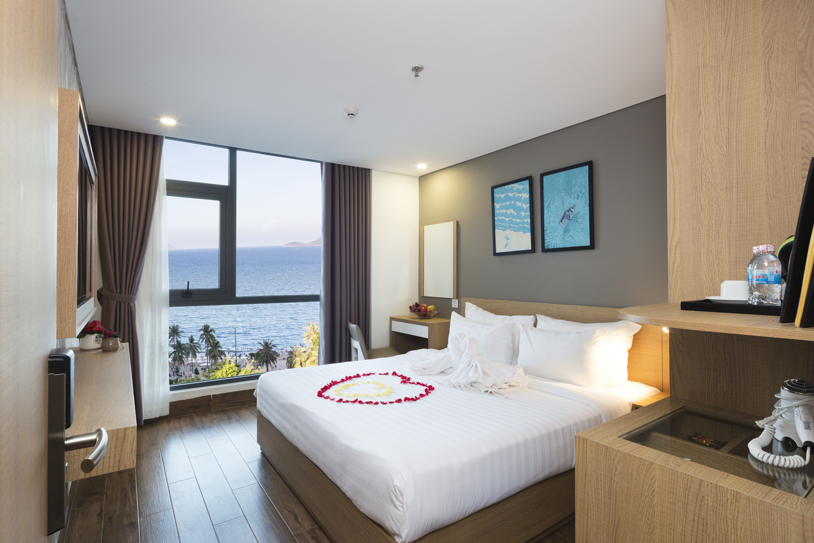 Smile Hotel (3-star) 4