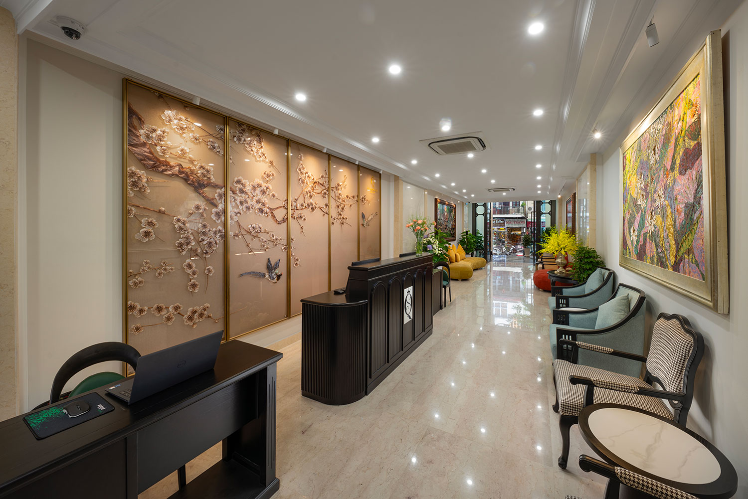 SQ Hang Gai Hotel & Spa 3