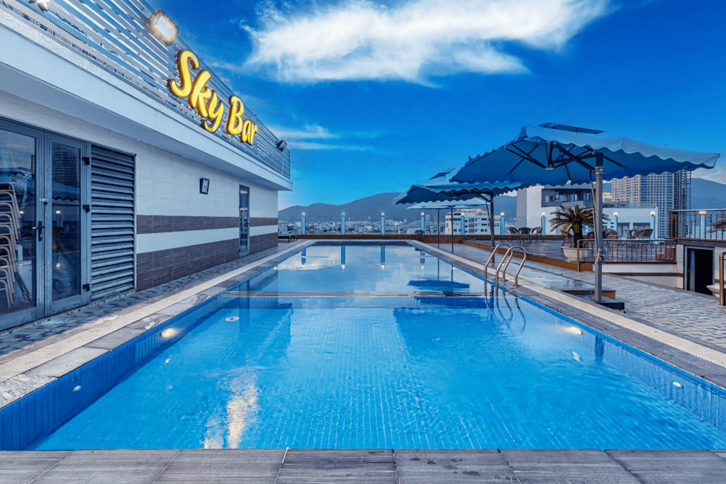 Star Hotel