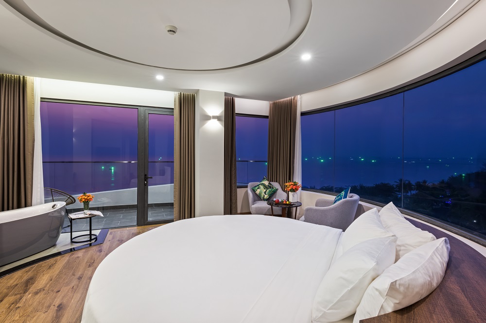 Sunset Beach Resort & Spa 3