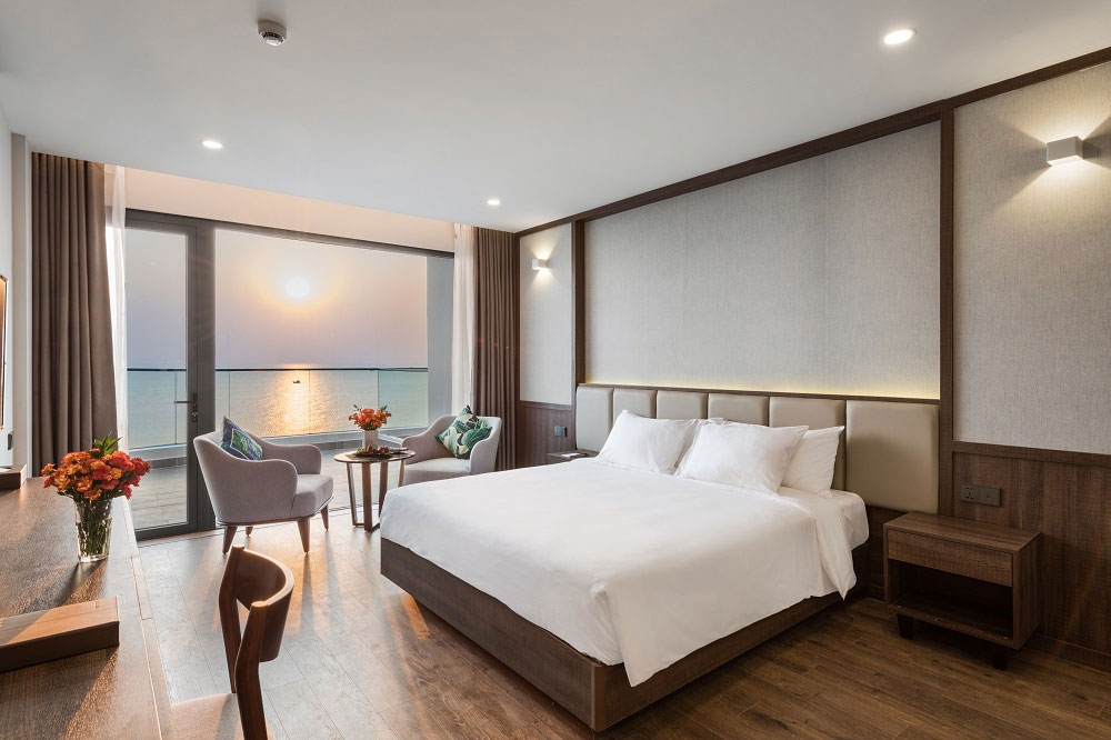 Sunset Beach Resort & Spa 4